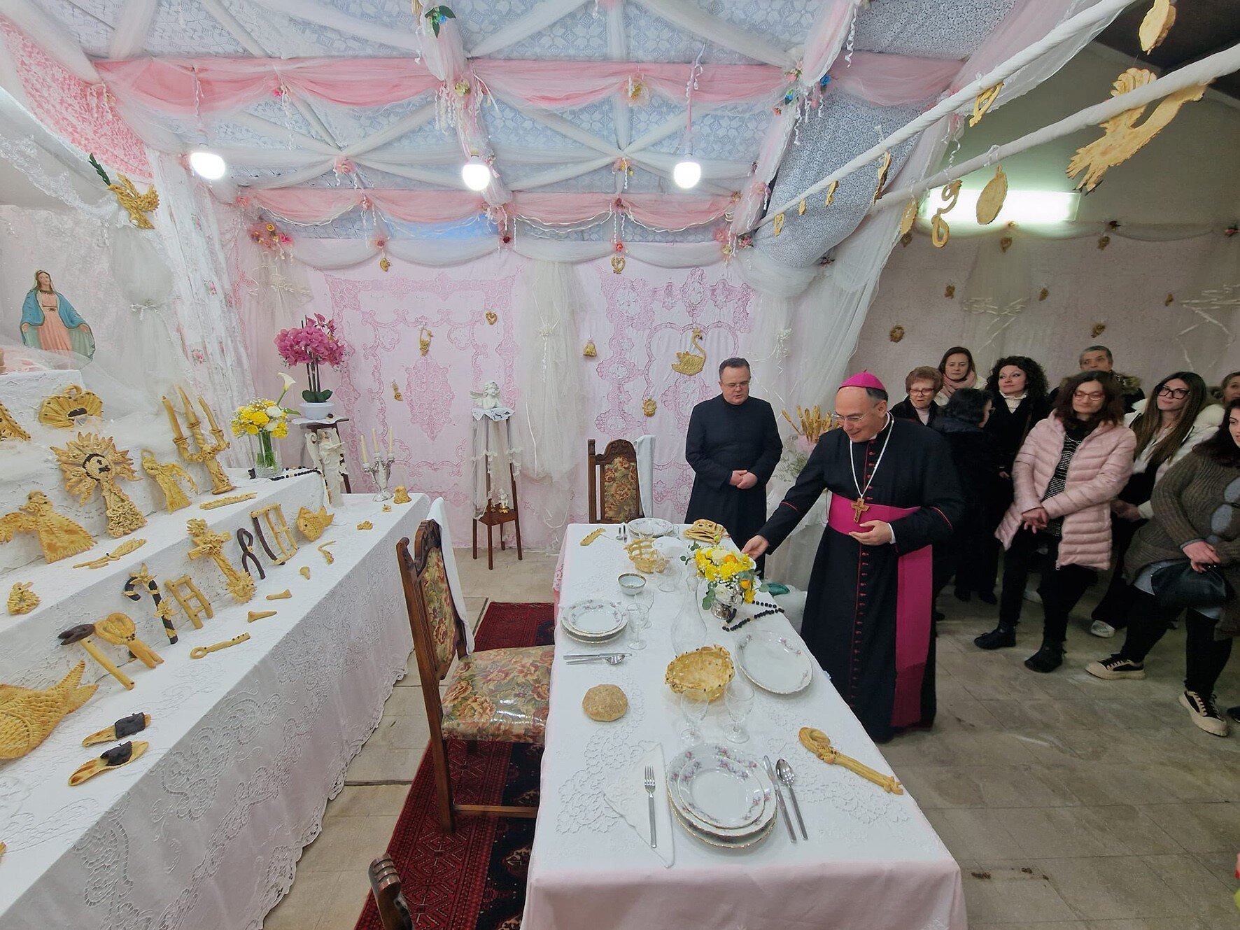Allestimento dell’Altare di San Giuseppe a Palazzo Accardi