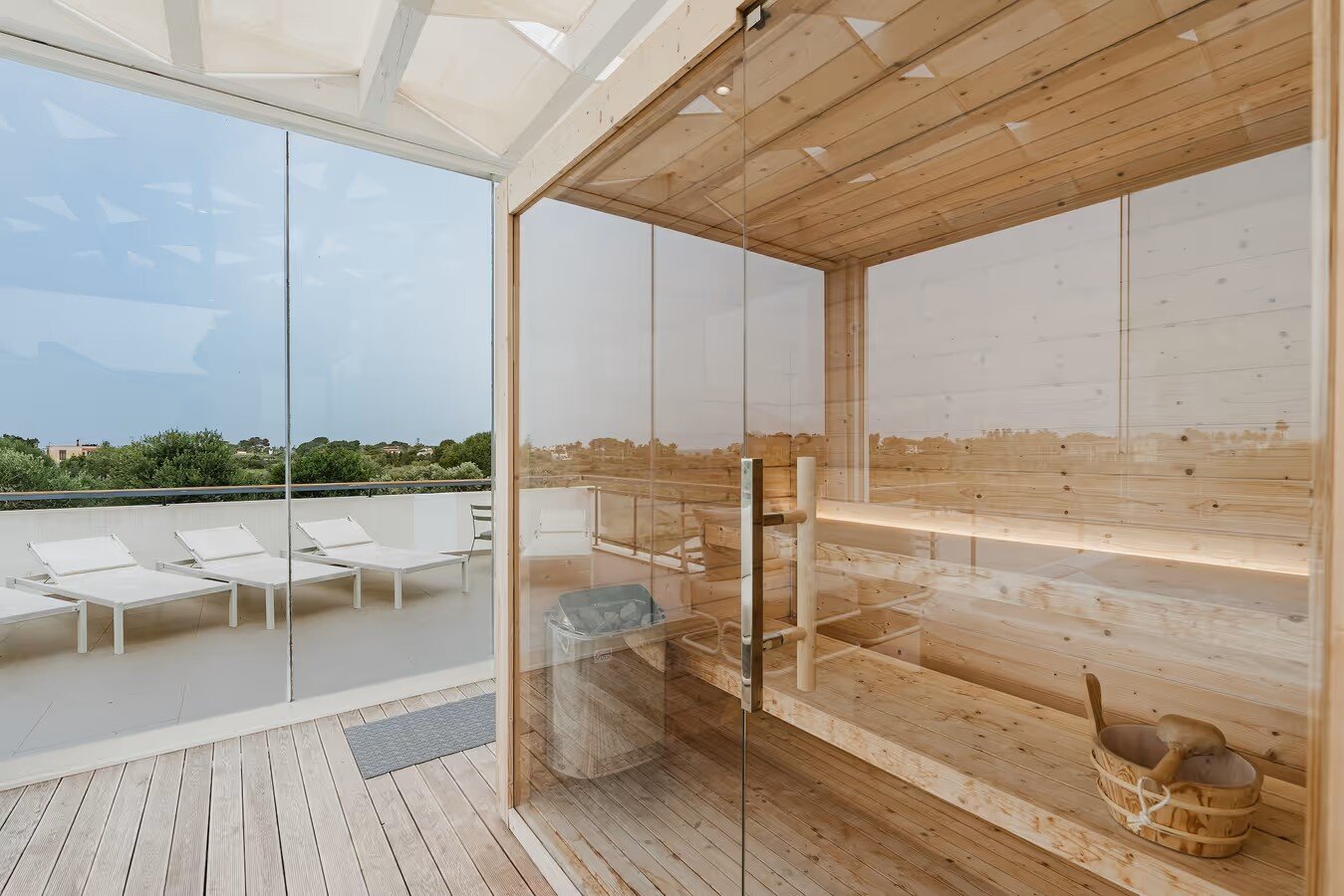 Casa Umeli with Jacuzzi and Sauna