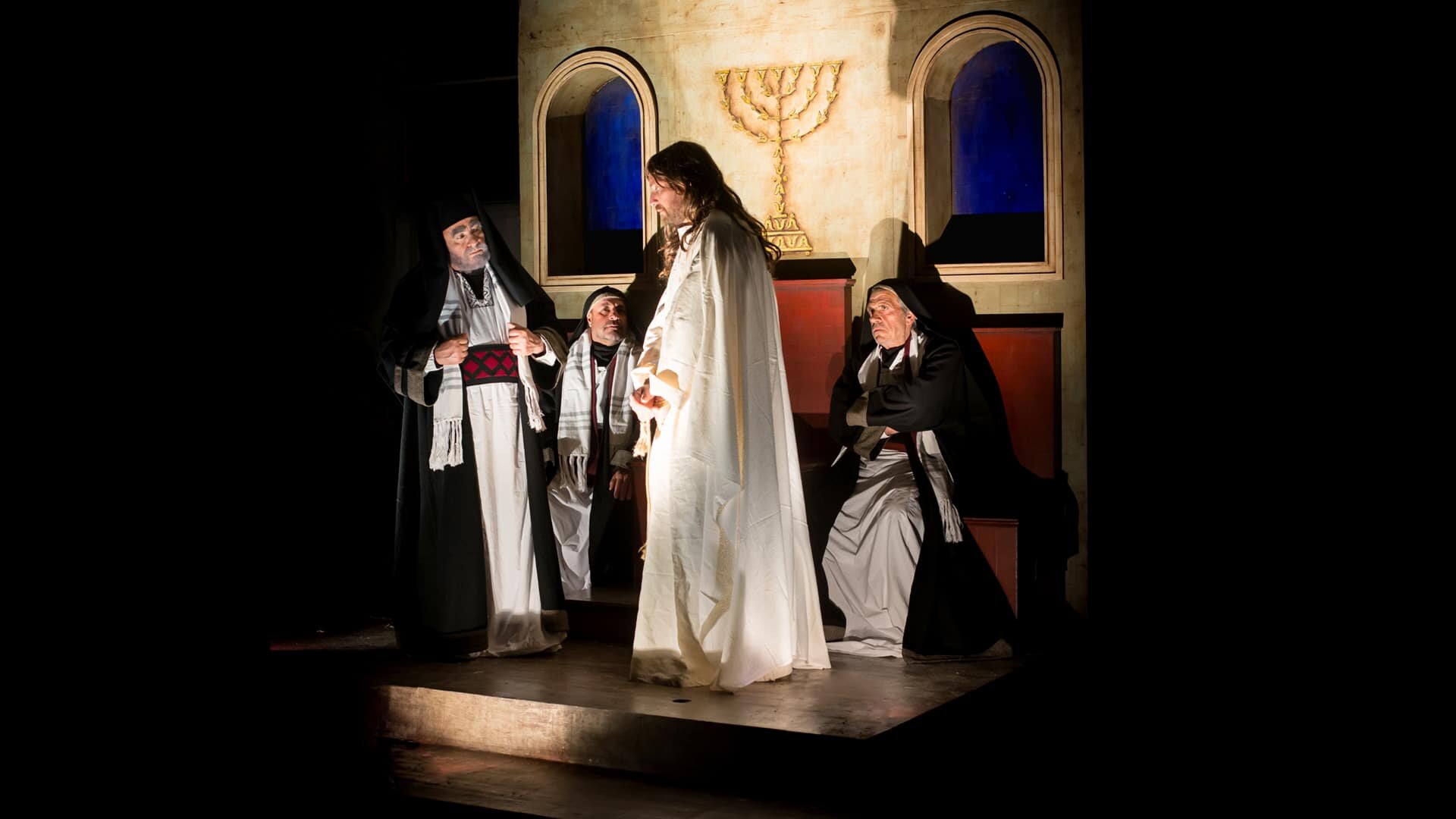 La Processione Dei Misteri Viventi A Buseto Palizzolo